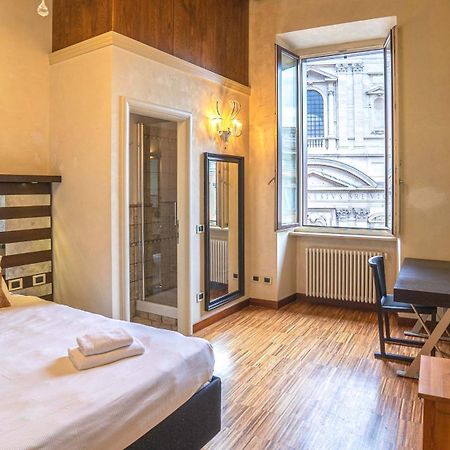 Piazza Venezia Charming Apartments With View Рим Екстер'єр фото