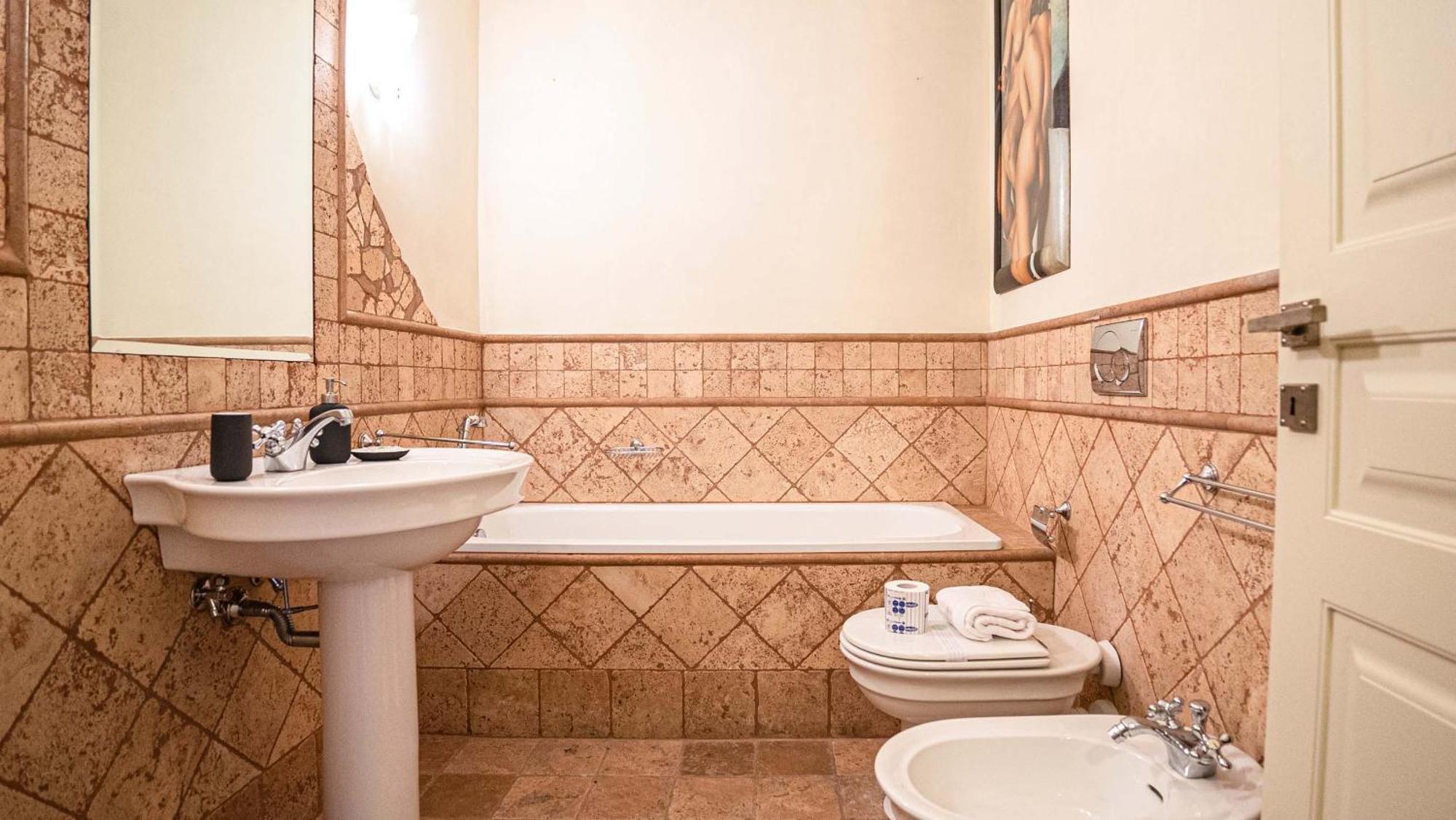 Piazza Venezia Charming Apartments With View Рим Екстер'єр фото
