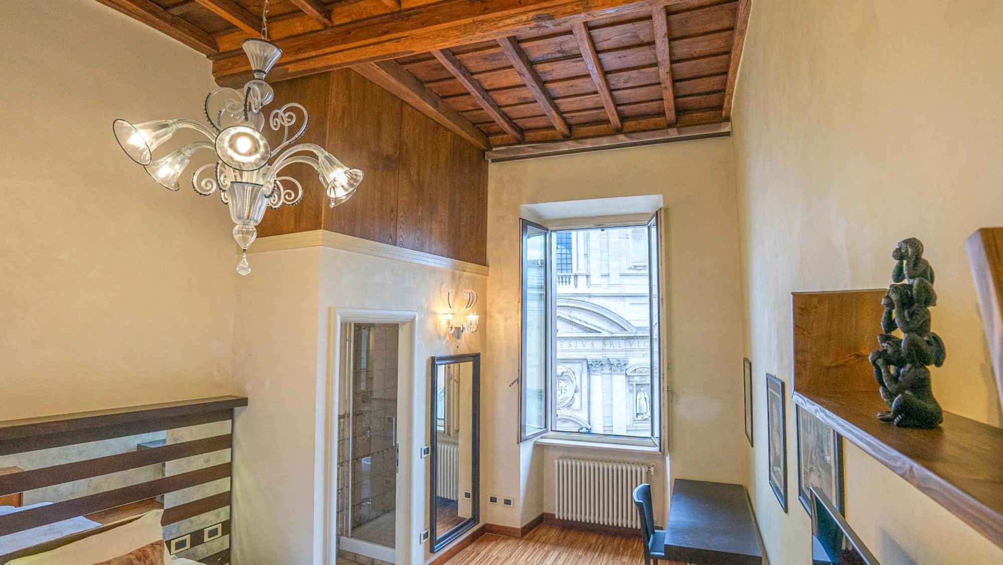 Piazza Venezia Charming Apartments With View Рим Екстер'єр фото