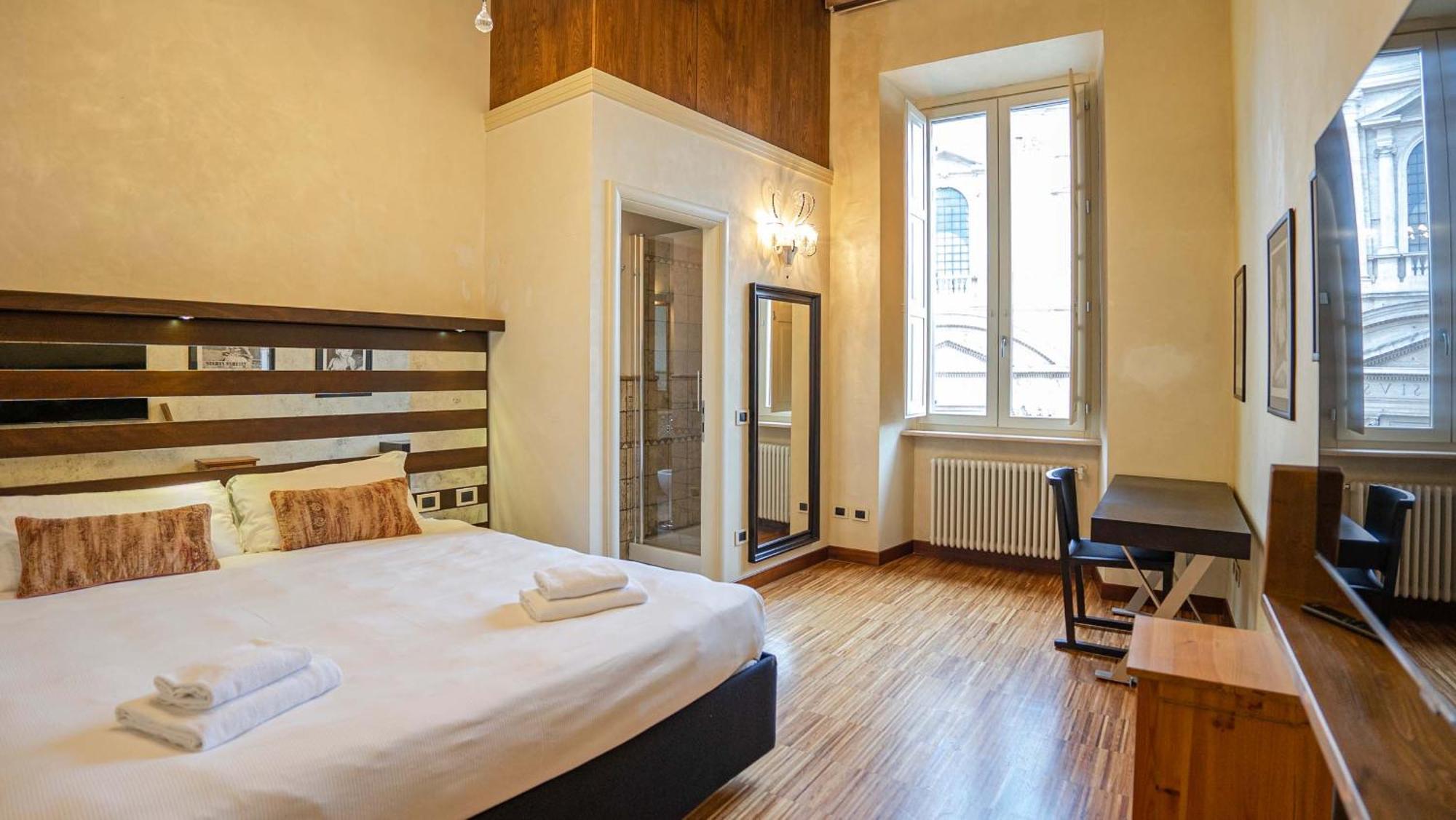 Piazza Venezia Charming Apartments With View Рим Екстер'єр фото